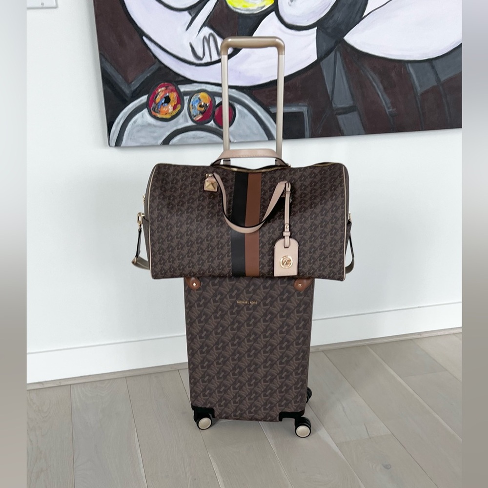 MICHAEL KORS TRAVEL LIMITED SET Empire Signature Logo Suitcase and Weekender